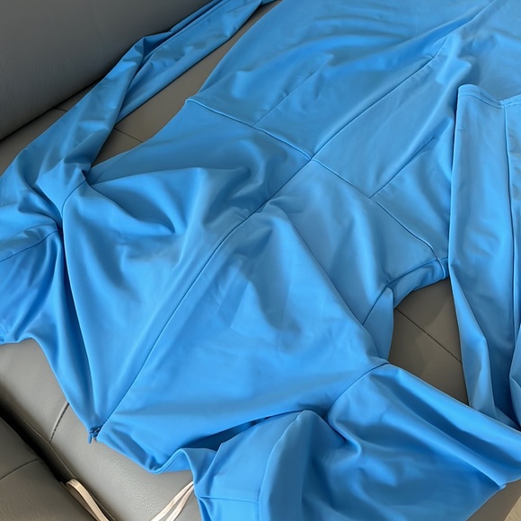 Blue Alex Perry Midi Dress - Picture 7 of 7